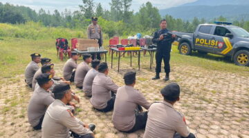 Polres Gayo Lues dan Personel Brimob Kompak Dalam Latihan Gabungan Menembak