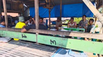 Personel Babul Makmur Sampaikan Imbauan Karhutla Saat Sawe Kede Kopi