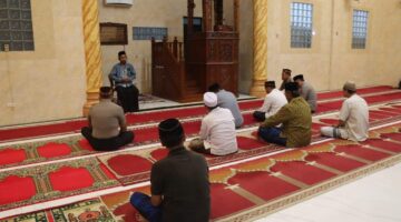 Pererat Silaturahmi dan Perkuat Kamtibmas, Kapolres Aceh Tenggara Bersama PJU Laksanakan Safari Subuh di Masjid Babussalam